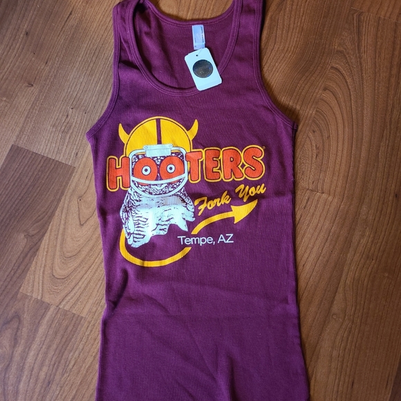 NWT Hooters small tank top - Picture 7 of 12